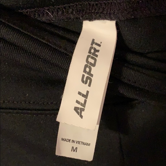 Black leggings! - Picture 3 of 3